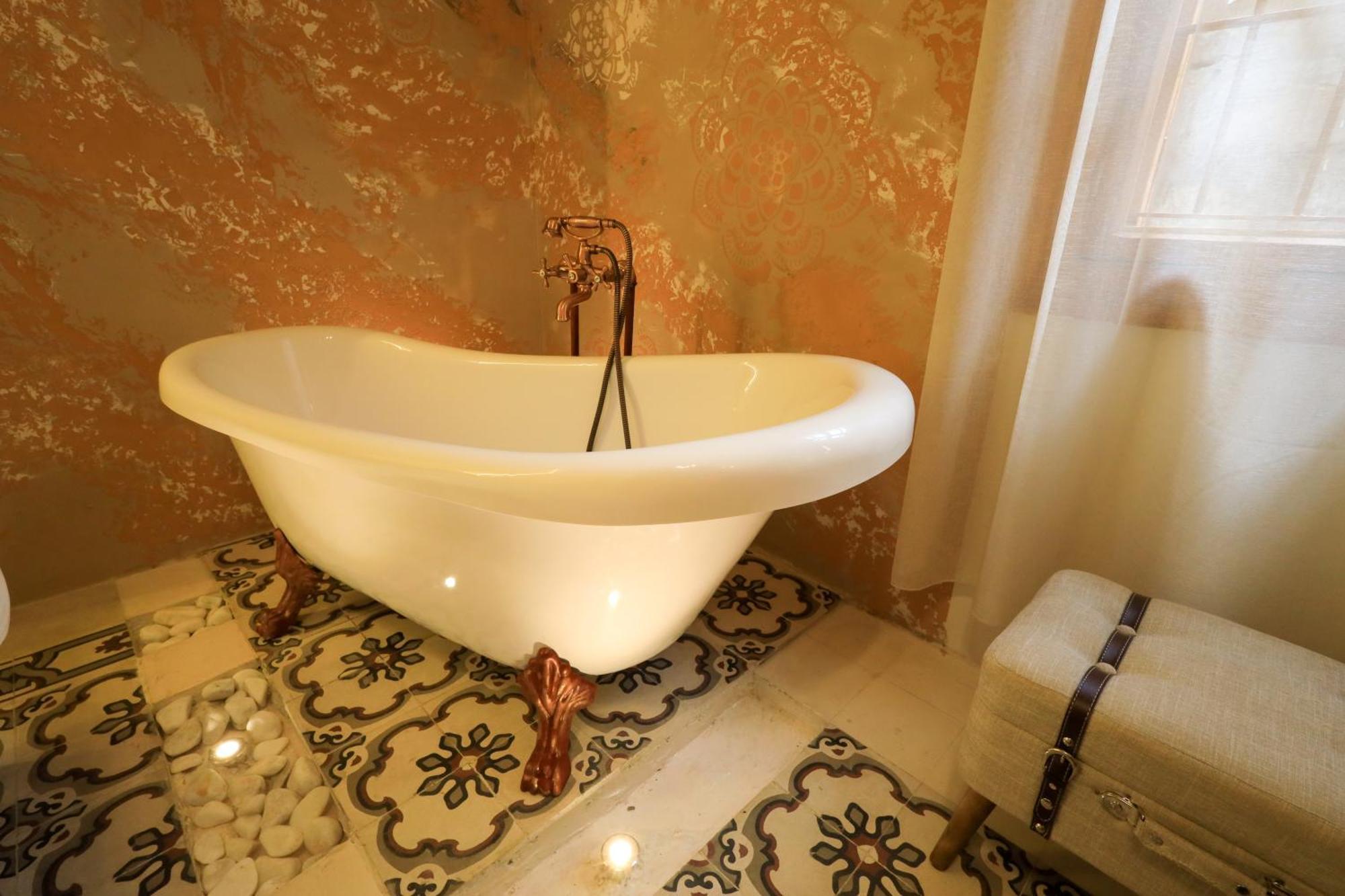 Beit Toureef Hotel