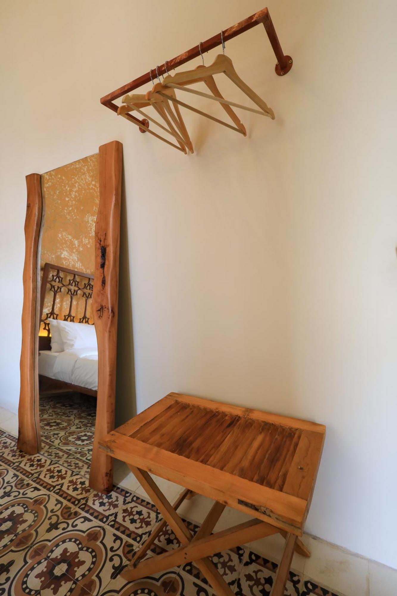 Beit Toureef Hotel